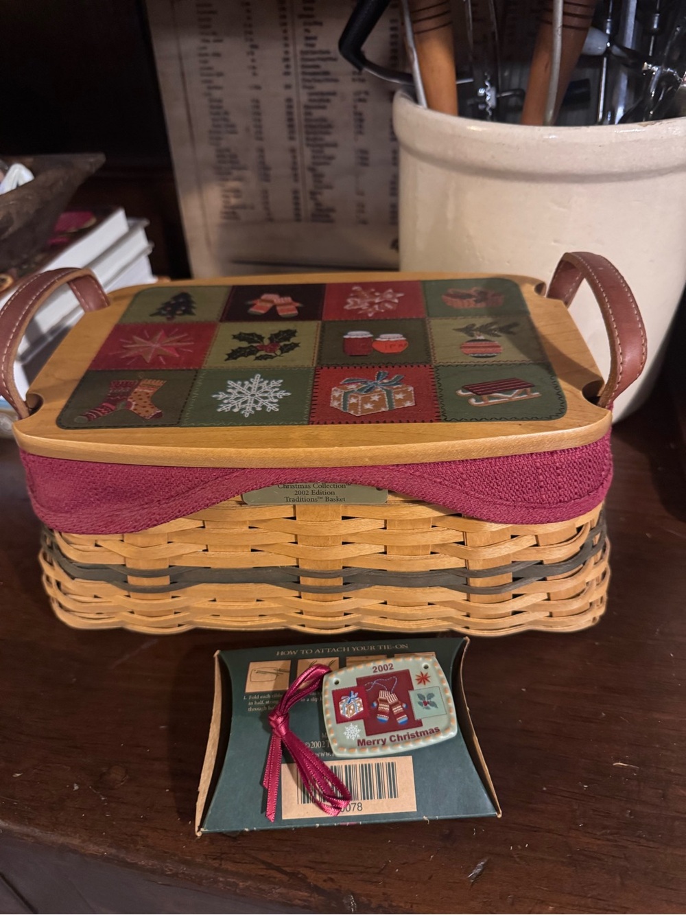 Vintage Longaberger 2002 Christmas Collection Traditions Basket Lid Liner Tie-On